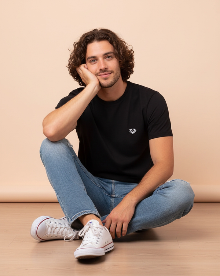 KA UNiKAT Limited Unisex Essential T-Shirt aus Bio-Baumwolle in verschiedenen Farben