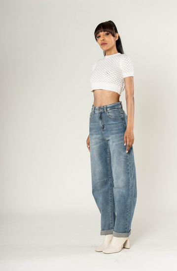 High-Waisted Boyfriend Jeans Barrel