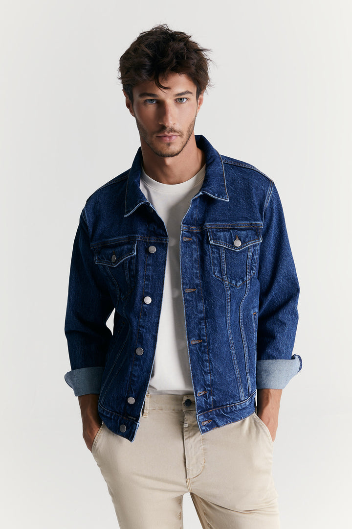 Jeansjacke mit zwei Brusttaschen