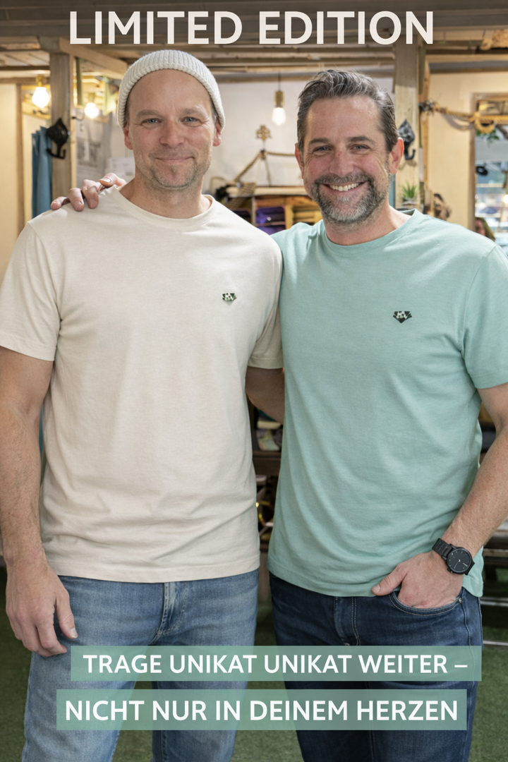 KA UNiKAT Limited Unisex Essential T-Shirt aus Bio-Baumwolle in verschiedenen Farben