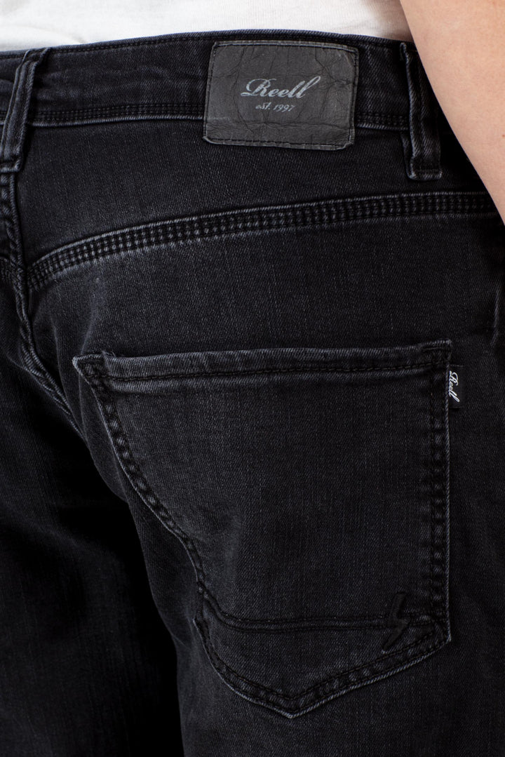 NOVA 2 Tapered Fit Jeans