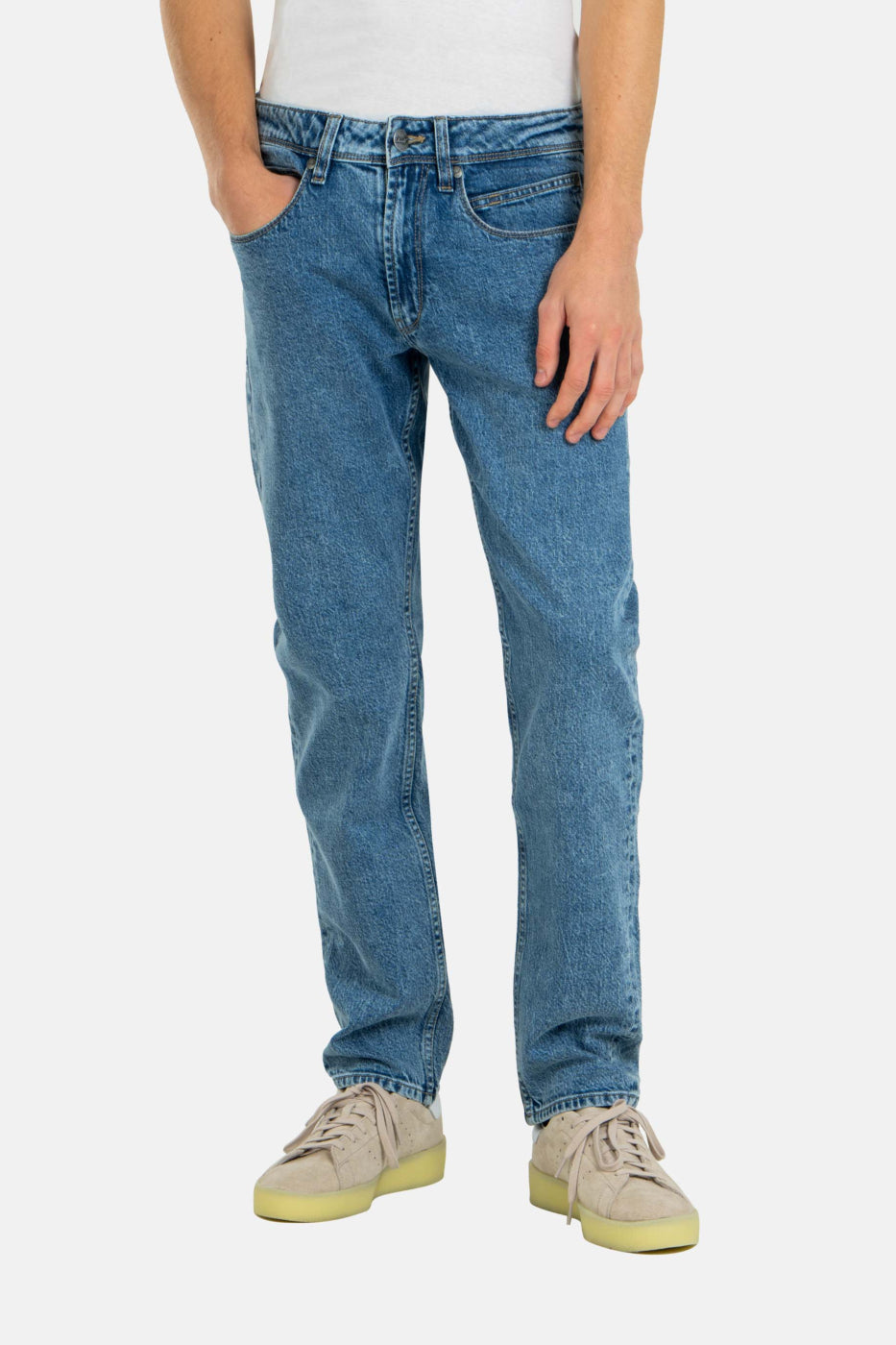 NOVA 2 Tapered Fit Jeans