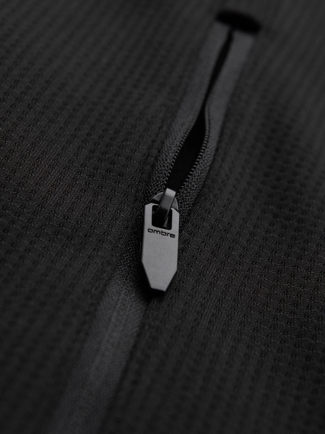 Steppjacke mit Kapuze - schwarz