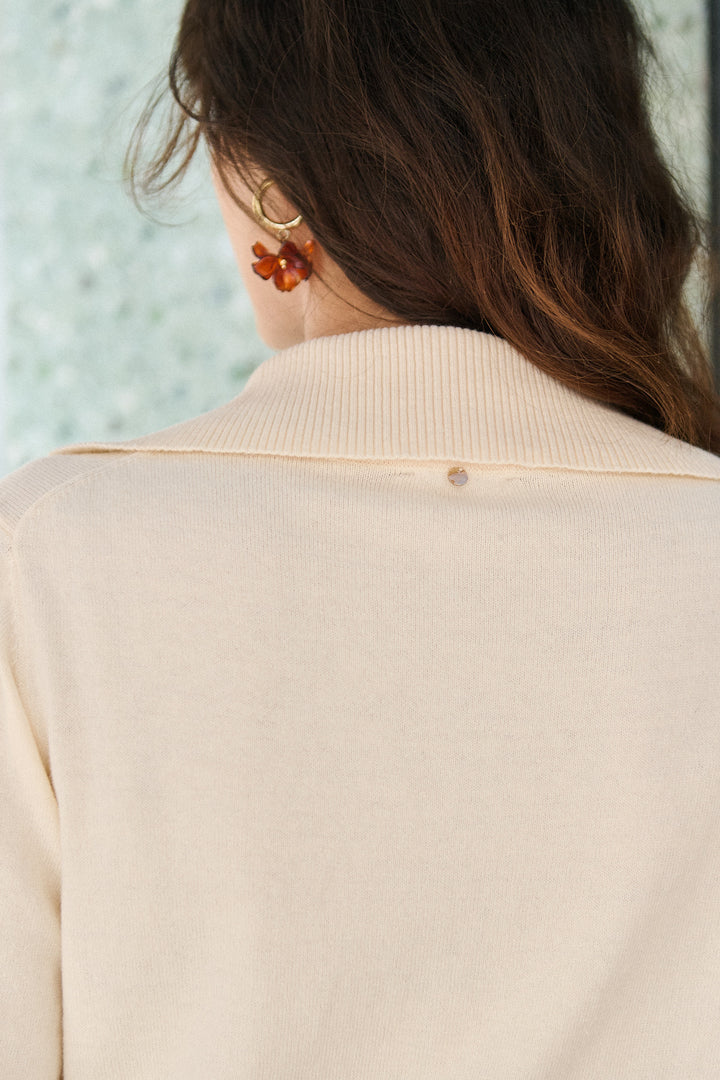 Cardigan mit Matrosenkragen aus Woll- und Baumwollgemisch