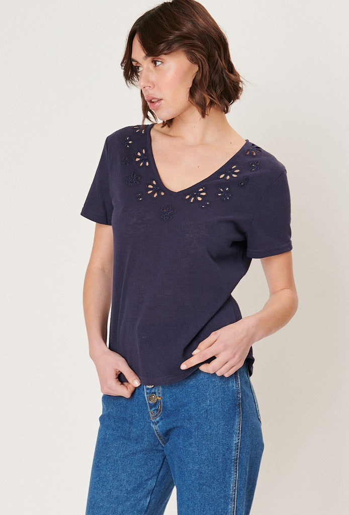 V-Neck Shirt mit Blumenmuster in marineblau kaufen I Damen Blusen